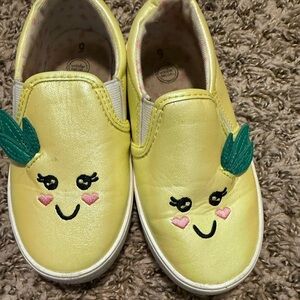 Wonder Nation Yellow and Green Pineapple Sneakers